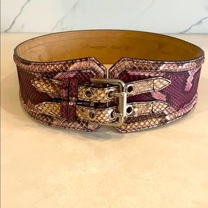 Like new Burberry belt